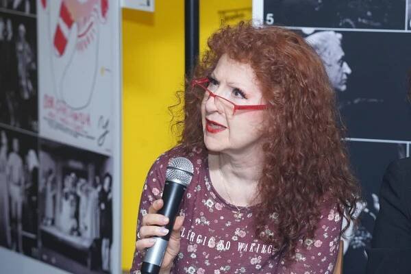 Evík ze Slunce, seno... po delší době ve společnosti: Jaroslavě Kretschmerové je 68 let a takhle skvěle vypadá