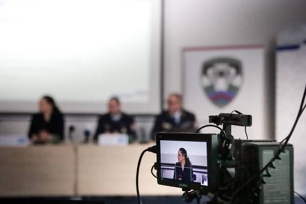 Tisková konference k výročí Daňové Kobry | Fotogalerie | Pro média | Finanční správa | Finanční správa