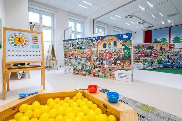 Galerie města Karviné je otevřena i dětem. Ti si zde samy mohou umění vyzkoušet