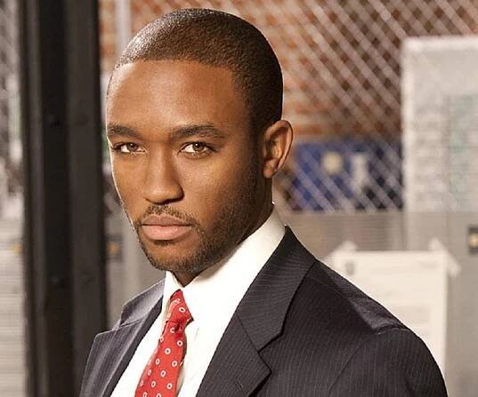 Lee Thompson Young Biography - Facts, Childhood, Family Life & Achievements