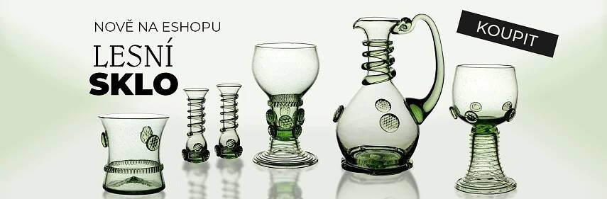 Historiclé zelené lesní sklo na víno