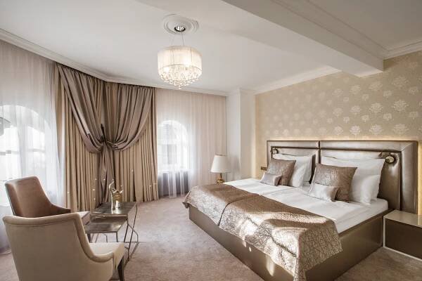 SCHLOSSAPARTMENT**** - Hotelresort SEN ****