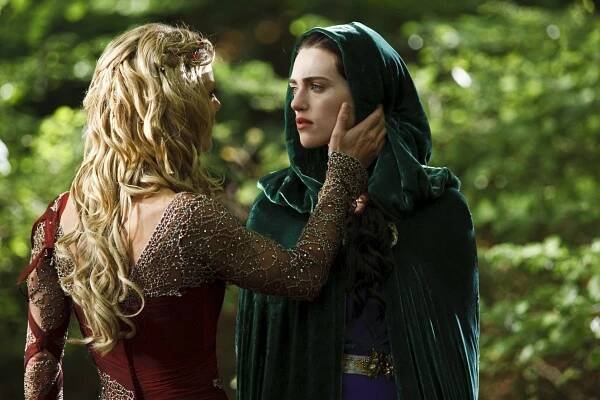 Merlin - Ohně Idirsholů (S02E12) (2009) | Galerie - Z epizody | ČSFD.cz