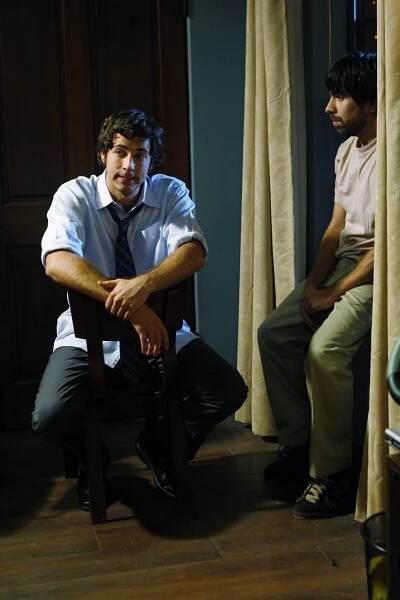 Chuck - Chuck a pouštní červ - Z filmu - Zachary Levi, Joshua Gomez