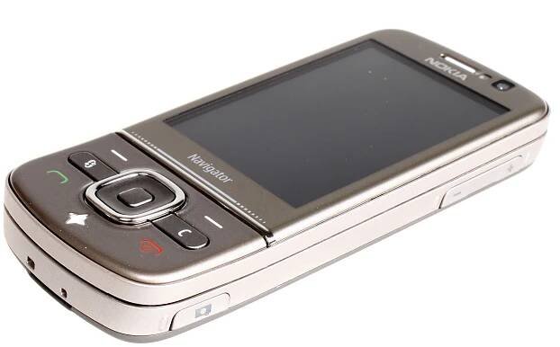 Nokia 6710 Navigator titanový