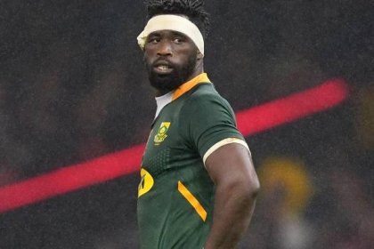 Siya Kolisi in but Handre Pollard out as South Africa announce Rugby World Cup squad