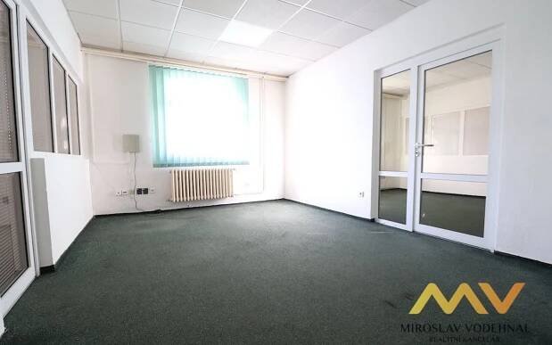 Kanceláře, Bieblova, Hradec Králové, 35 m²