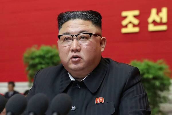 Kim Čong-un sa pripravuje na vojnu