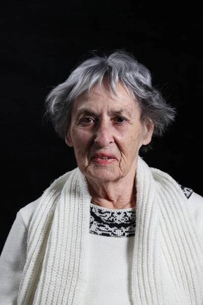 Doris Bartoníčková (1937)