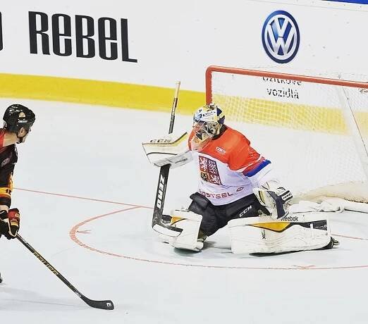 Gólman Daniel Huf si přivezl z mistrovství světa bronzovou medaili