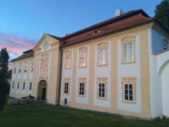 Zámek Skrýšov | KarelRoden.cz