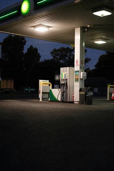 Základová fotografie na téma automobil, autoservis, benzín, benzínka, benzínová pumpa, čerpací stanice, cestování, dálnice
