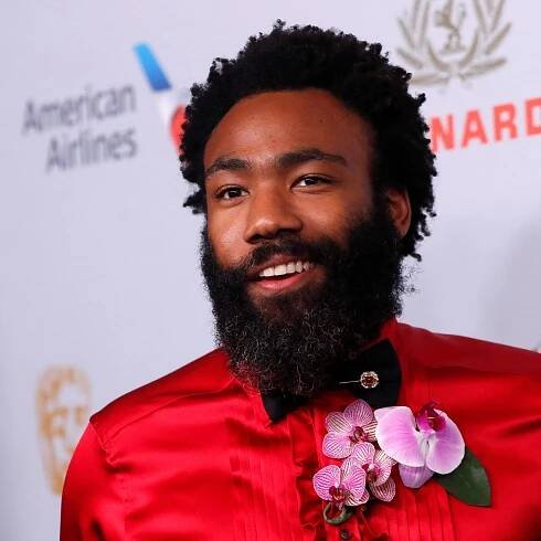 Donald Glover brings 'Mr. & Mrs. Smith' back on the screen