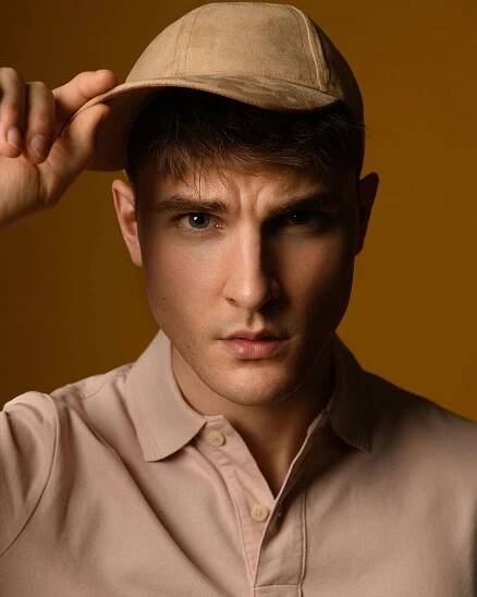 Julien Lacroix - SERGE LEE.