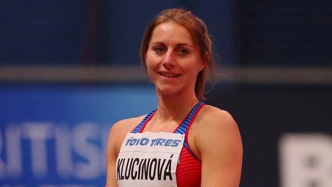 Sýkora ozdobil první titul osobákem, Klučinová lepší sester Dvořákových