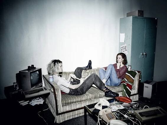 Halt and Catch Fire - PC Rebelové - Série 2 - Promo - Mackenzie Davis, Kerry Bishé