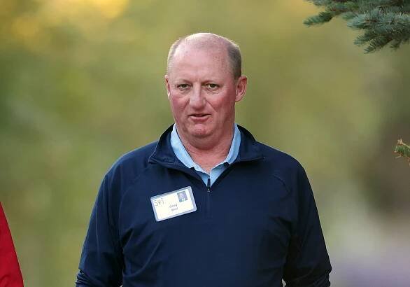 Who Is Greg Abel? Meet the Canadian Executive Taking Over Berkshire Hathaway