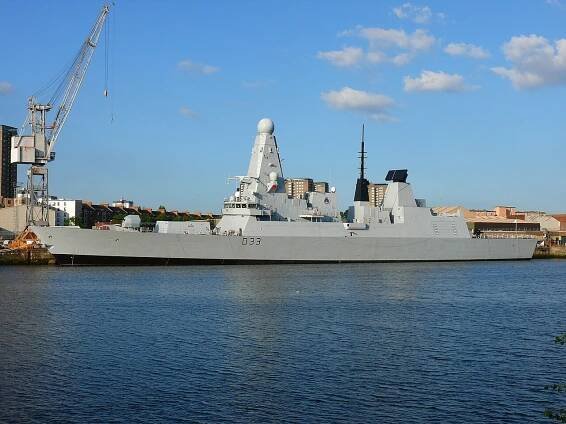 Soubor:HMS Dauntless Scotstoun.JPG – Wikipedie