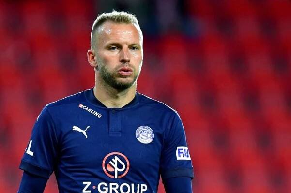 FOTO: Michal Kadlec je dvojnásobným otcem. – stránka 2