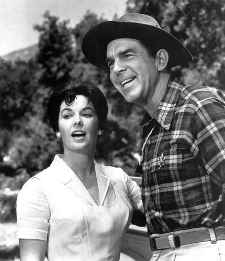 FOLLOW ME, BOYS!, Fred MacMurray, Vera Miles, 1966