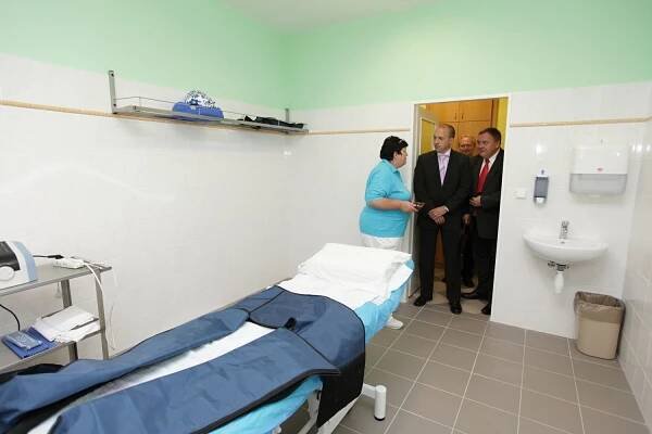 ROZŠÍŘENÉ REHABILITAČNÍ CENTRUM V HORAŽĎOVICKÉ NEMOCNICI