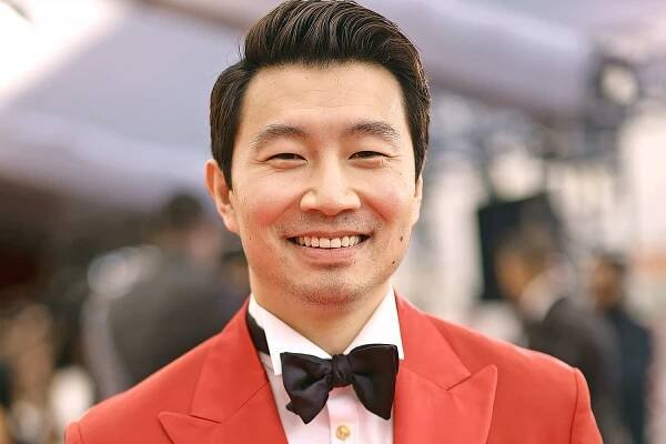 HOLLYWOOD, CALIFORNIA - MARCH 27: Simu Liu attends the 94th Annual Academy Awards at Hollywood and Highland on March 27, 2022 in Hollywood, California. (Photo by Emma McIntyre/Getty Images)