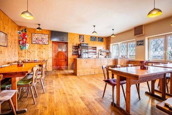 Prodej vyhlášené restaurace Střelnice pod lanovkou.