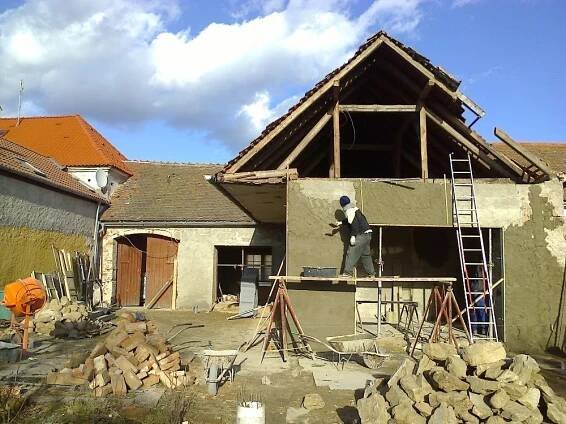 Výstavba rodinných domů na klíč opravy a rekonstrukce RD Znojmo, Brno, Třebíč | Stavební firma JF-Stavby s.r.o.