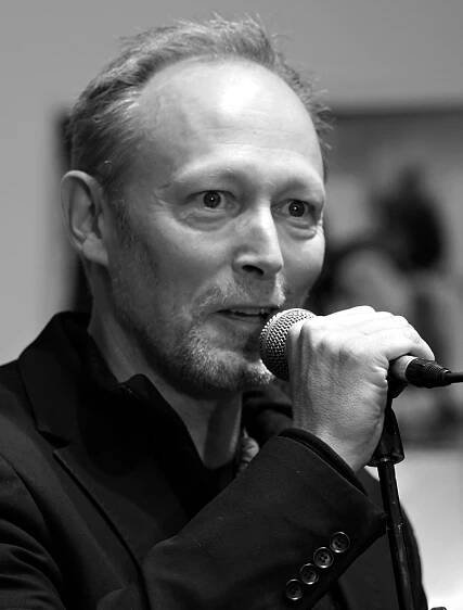 Lars Mikkelsen