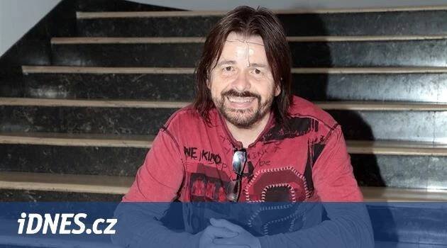 Po operaci srdce jsem zhubl až deset kilo, prozradil zpěvák Bohouš Josef - iDNES.cz