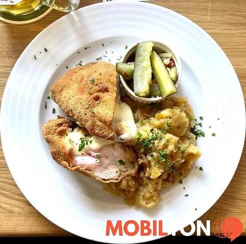 Hostinec Hořák Horoměřice - K Chotolu 502 - rodinná restaurace v k chotolu 502