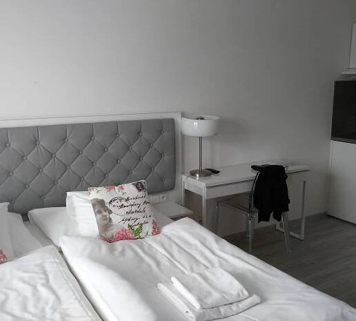 PENZION UNO RESTAURANT AND BAR, Zlin - Menu, Prices & Restaurant Reviews - Tripadvisor