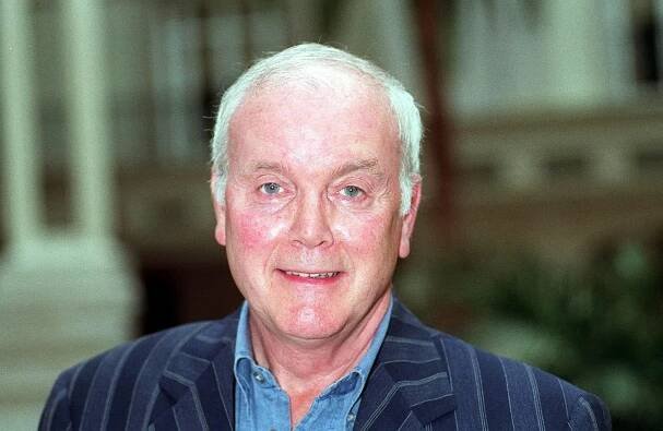 Zemřel britský herec Kenneth Cope.