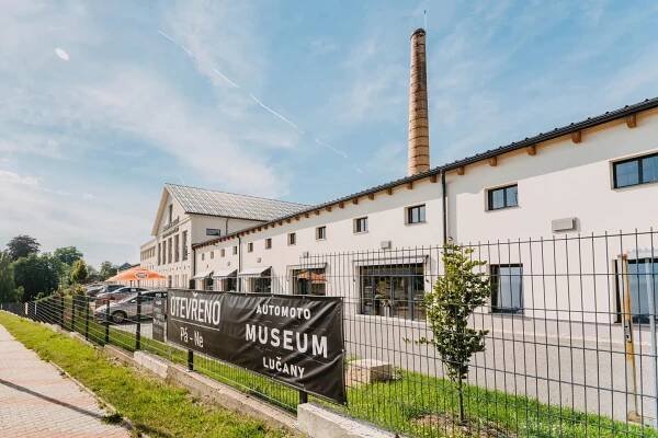 AUTOMOTO MUSEUM Lučany nad Nisou - Muzea a galerie - Jizerské hory - Lučany nad Nisou