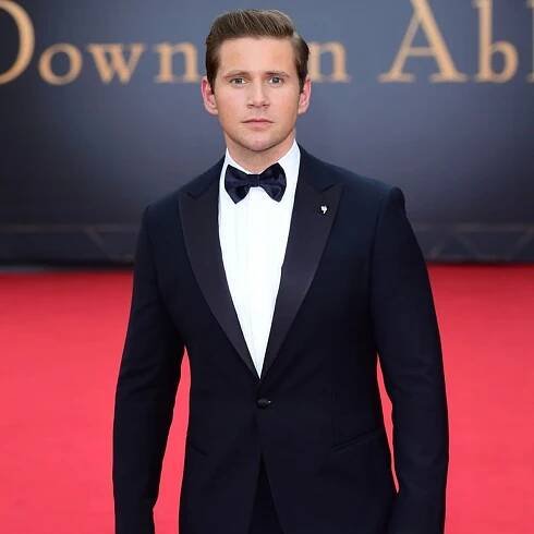 Allen Leech Bio, Age, Career, Net Worth, Height, Education, Girlfriend & More