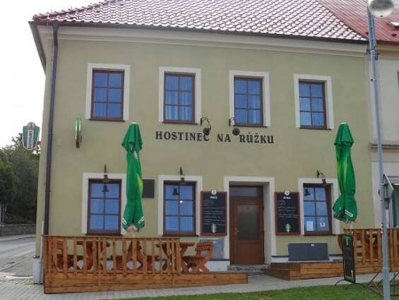 Restaurace Na Růžku Mladá Vožice | Apetee