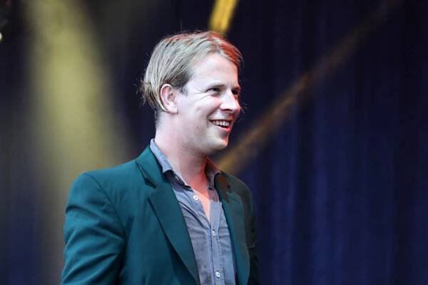 Tom Odell and James Morrison – St Peter At Sunset Festival – SwissGlam.ch