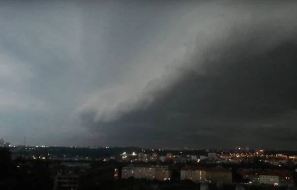 Do Česka opět míří bouřky: Meteorologové vydali varování. Je známo, kde platí