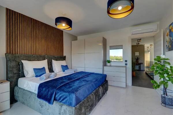 Villa Pieron – Neue Moderne Villa