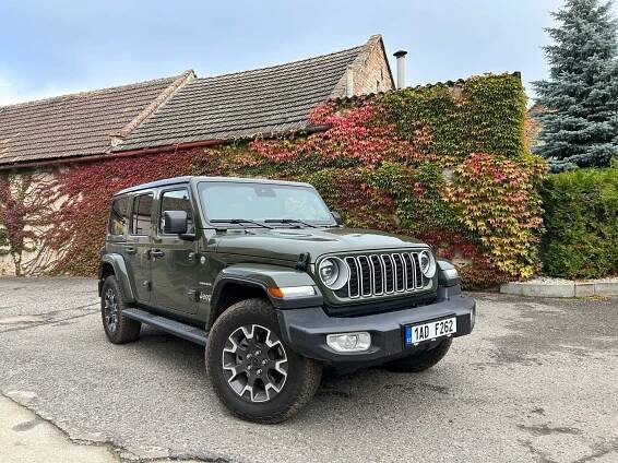 Důvod, proč milovat Jeep Wrangler. Prosby byly vyslyšeny a zas se nabízí i bez kabelu