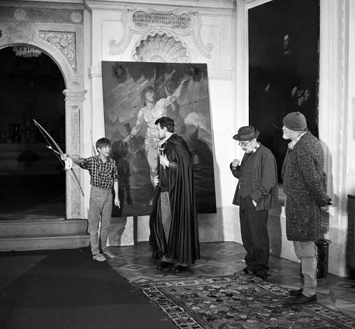 Záhada obrazu sv. Šebestiána - Z filmu - Miloš Filipovský, Zdeněk Řehoř, Josef Chvalina, Felix le Breux