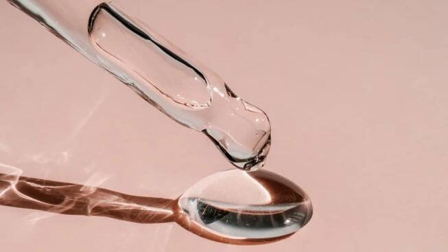 Retinol versus alternativy: Jak vybrat tu správnou péči pro vaši pleť a vytěžit z ní maximum?