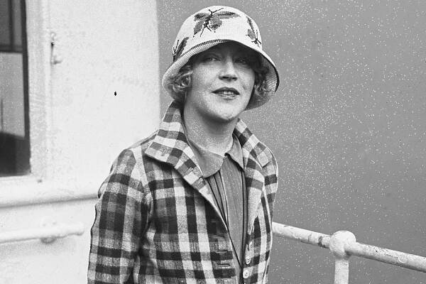 Mae Murray Facts