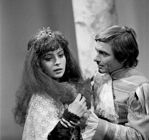 Vojáček a dračí princezna - Z filmu - Libuše Šafránková, Ladislav Mrkvička