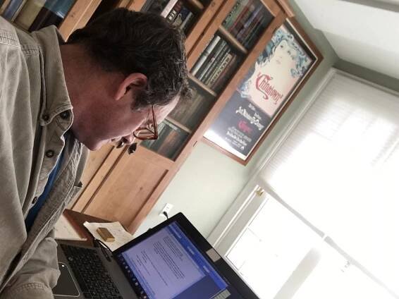 Photos - Robert Ellis | Bestselling Author