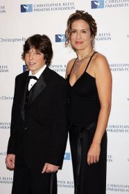 Will and Dana Reeve at the Christopher Reeve Paralysis Foundation 13th Annual Gala in New York City on November 18, 2004 | Source: Getty Images