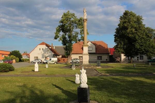 Rožďalovice nám – naše art město (27. 6. 2015) - Oficiální stránky města Rožďalovice