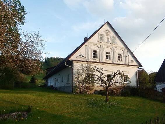 Soubor:Machov, č. p. 24.JPG