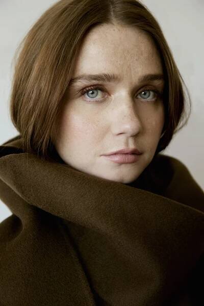 Jessica Barden - 1883 Magazine