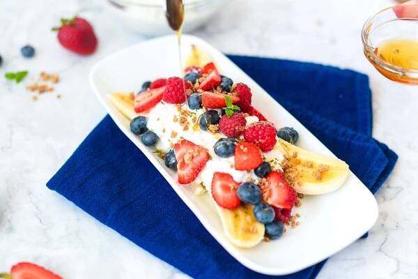 Breakfast Banana Split with Cottage Cheese